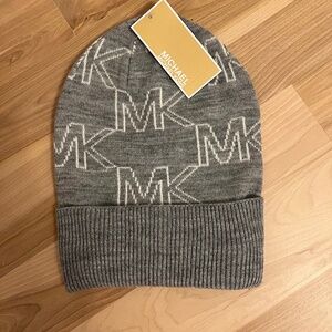 Michael Kors hat